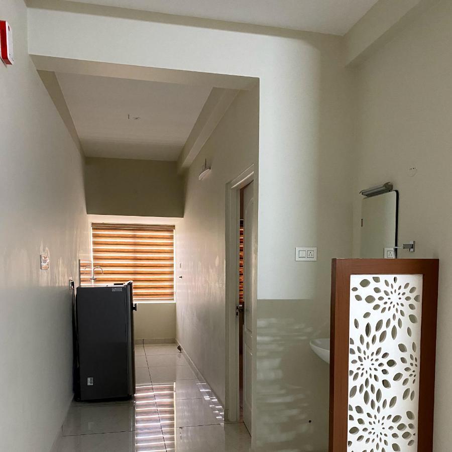 Nimet Residency Apartment Kochi Ngoại thất bức ảnh